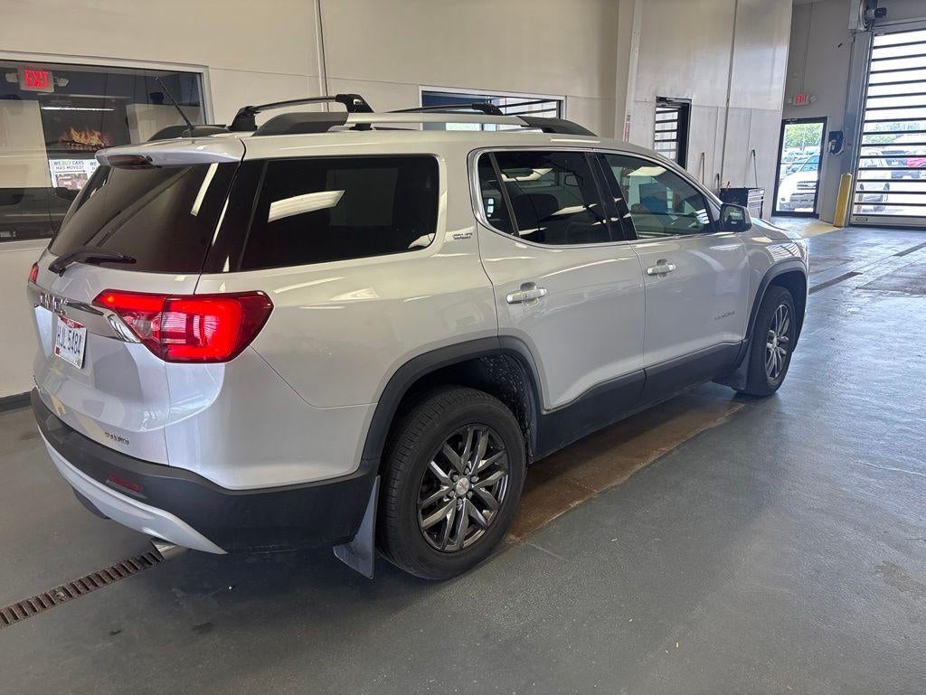 2017 GMC Acadia SLT