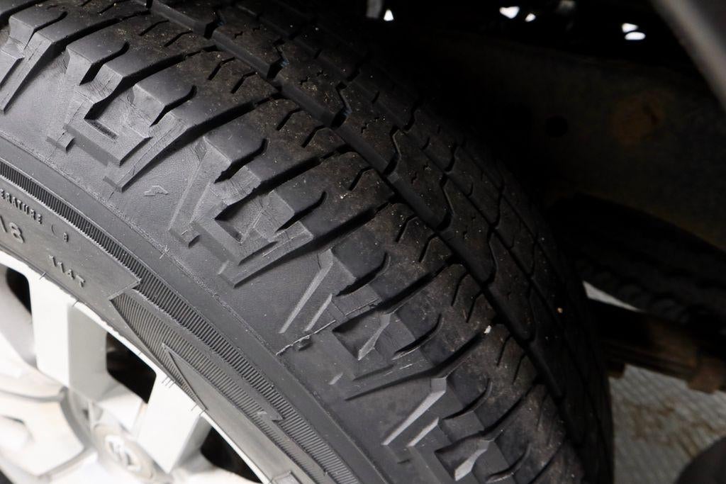 2011 Nissan Frontier SL