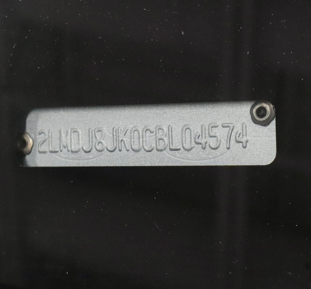 2012 Lincoln MKX Base
