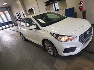 2022 Hyundai ACCENT SE