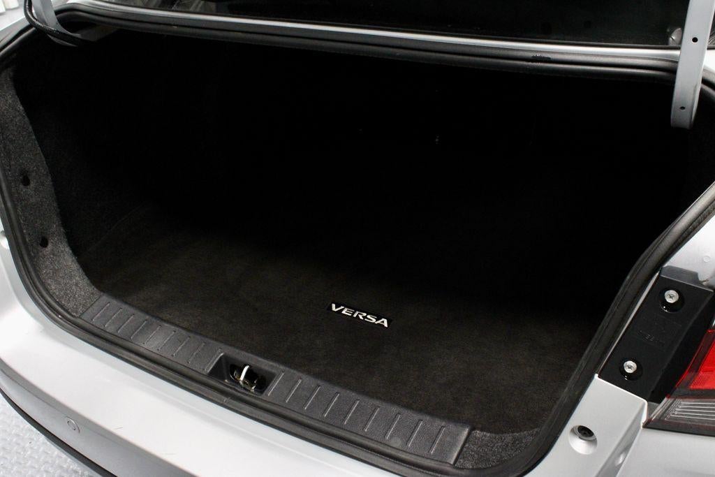 2024 Nissan Versa SV