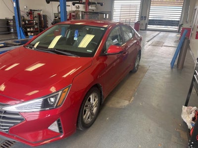 2019 Hyundai ELANTRA SEL