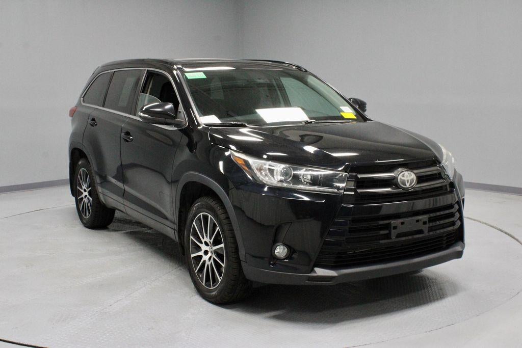 2018 Toyota Highlander SE