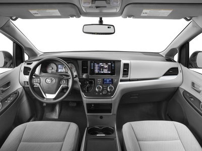 2016 Toyota Sienna LE