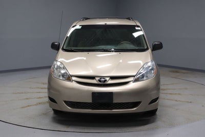 2006 Toyota Sienna LE