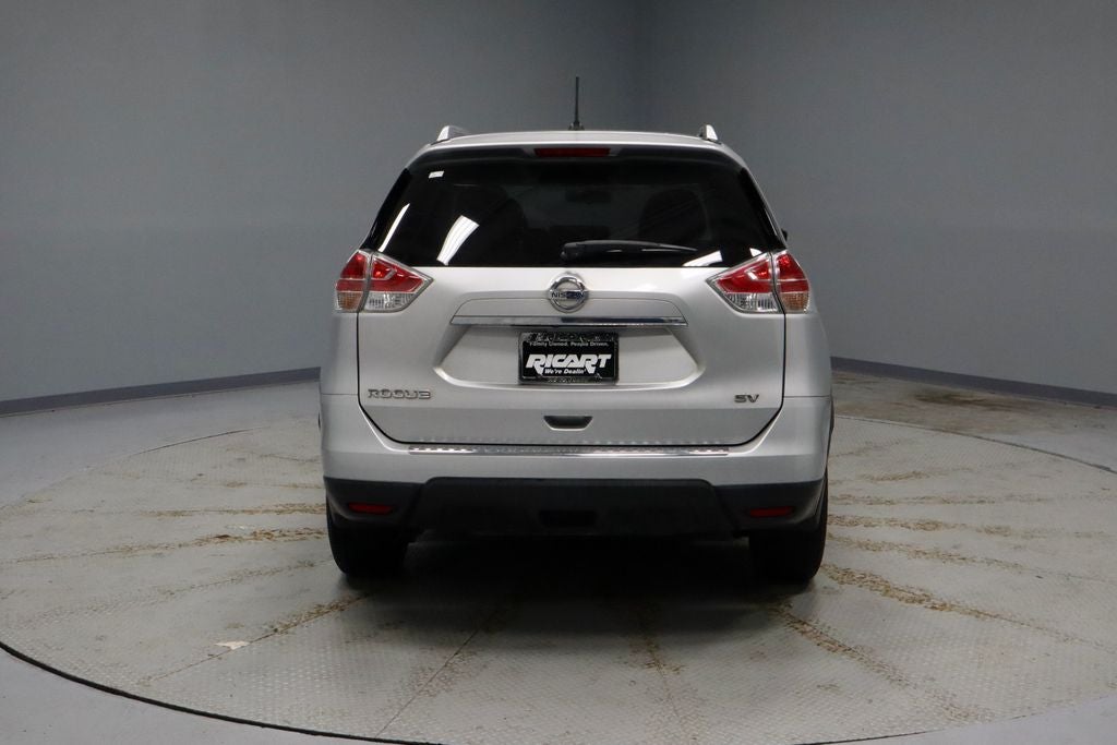 2016 Nissan Rogue SV