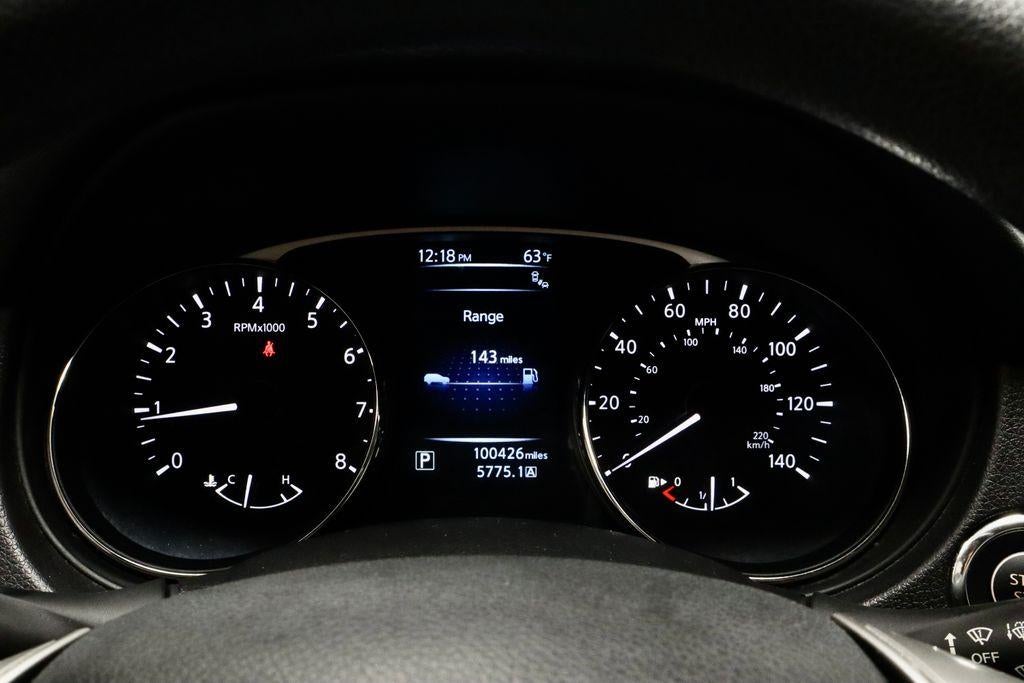 2016 Nissan Rogue SV