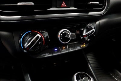 2023 Hyundai KONA SE