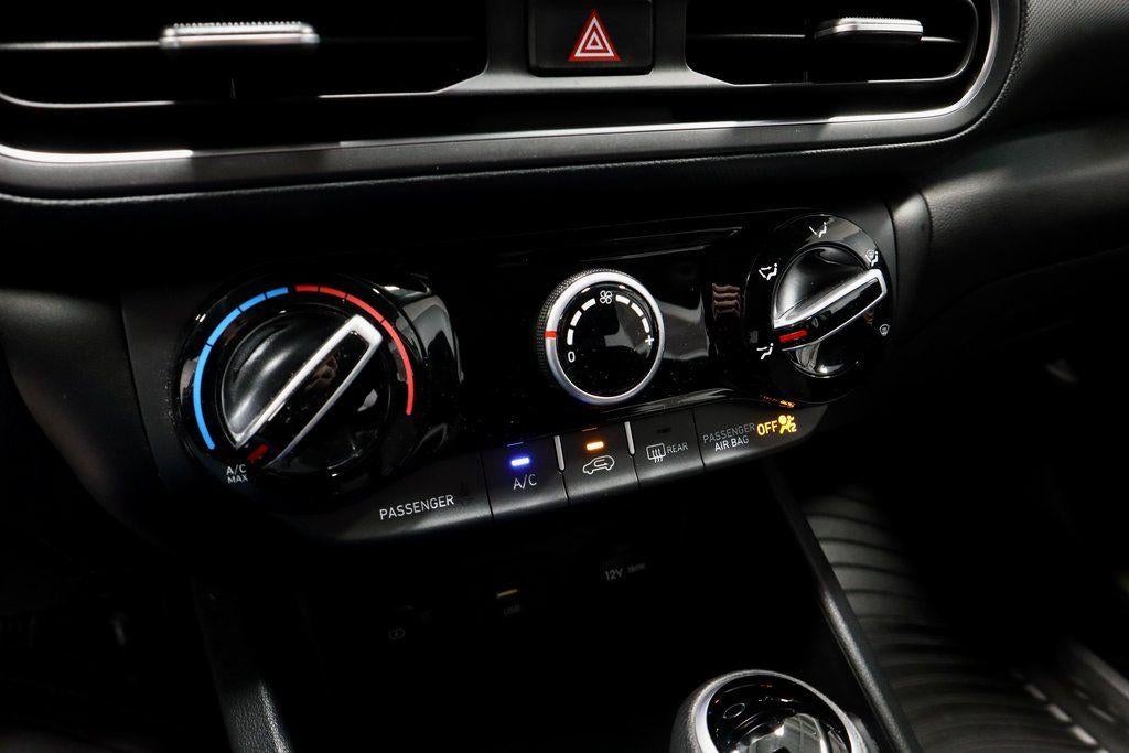 2023 Hyundai KONA SE