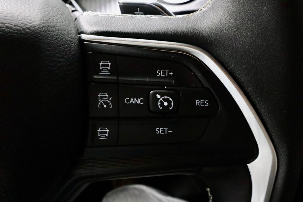 2024 Jeep Grand Cherokee Laredo X 4x4