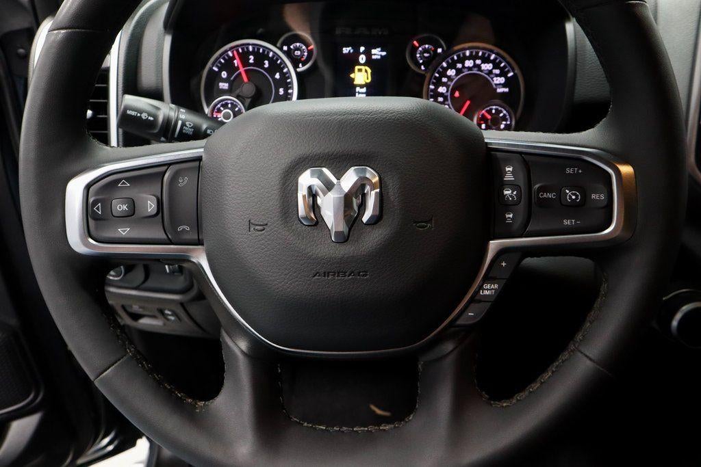 2025 RAM 1500 Big Horn 4x4 Crew Cab 5'7" Box