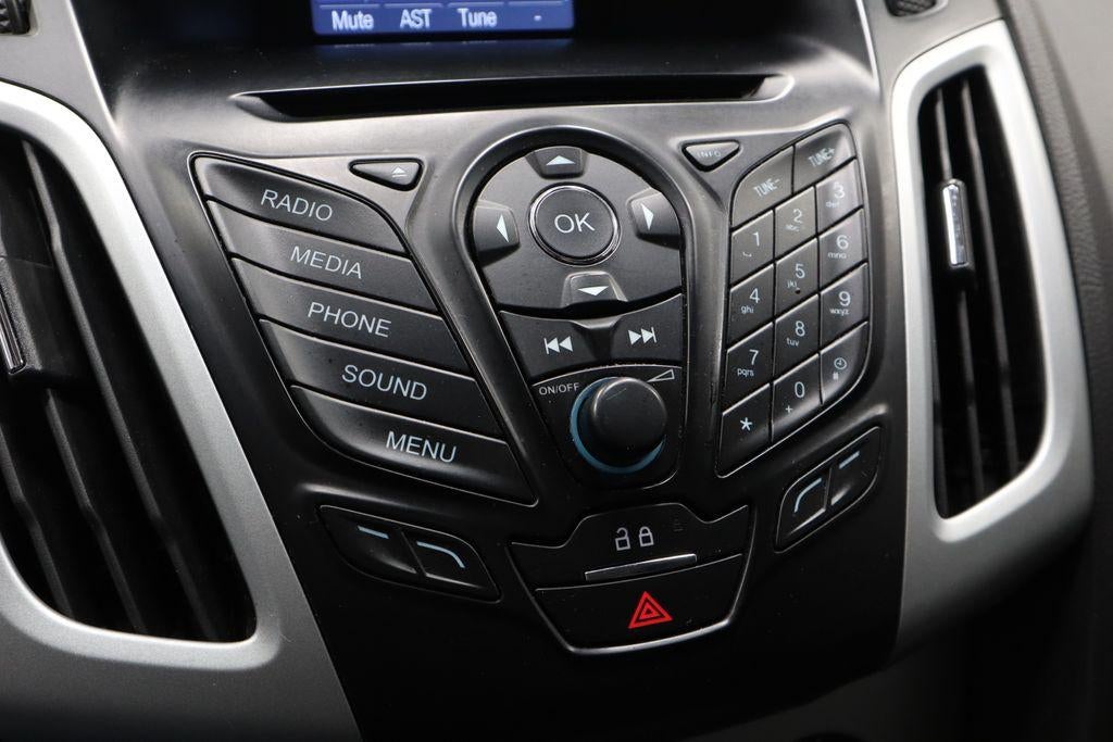 2014 Ford Focus 4dr Sdn SE