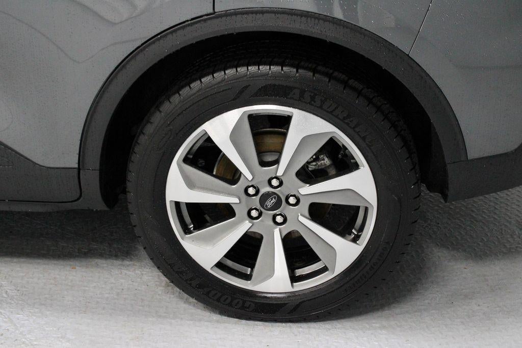 2025 Ford Escape Platinum AWD
