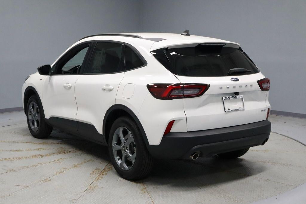 2025 Ford Escape ST-Line AWD