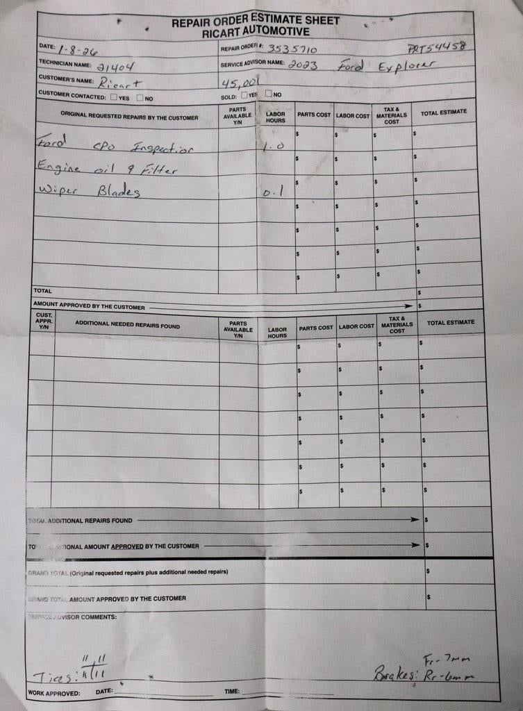 2023 Ford Explorer XLT 4WD