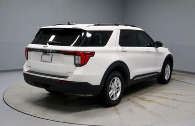 2025 Ford Explorer Active 4WD