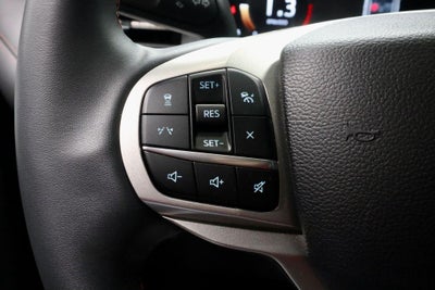 2025 Ford Explorer Active 4WD