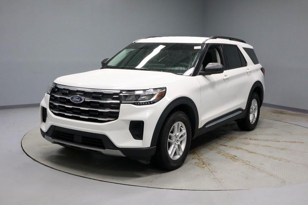 2025 Ford Explorer Active 4WD