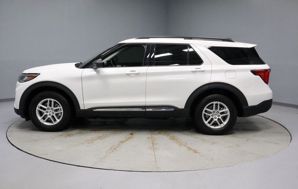 2025 Ford Explorer Active 4WD