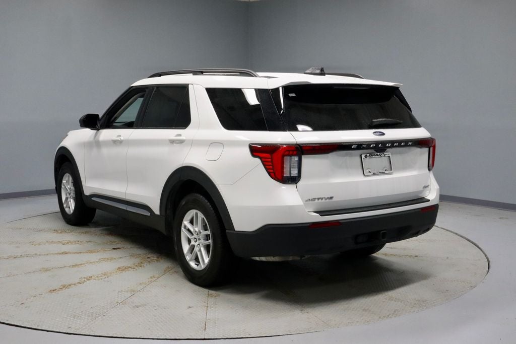 2025 Ford Explorer Active 4WD