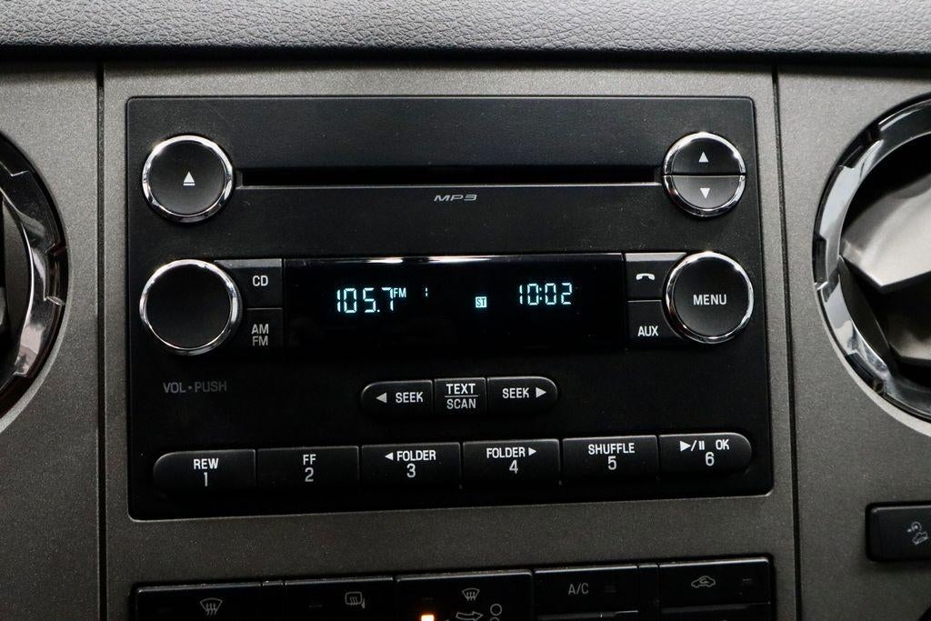 2016 Ford Super Duty F-350 SRW 4WD Crew Cab 6-3/4 Ft Box XLT