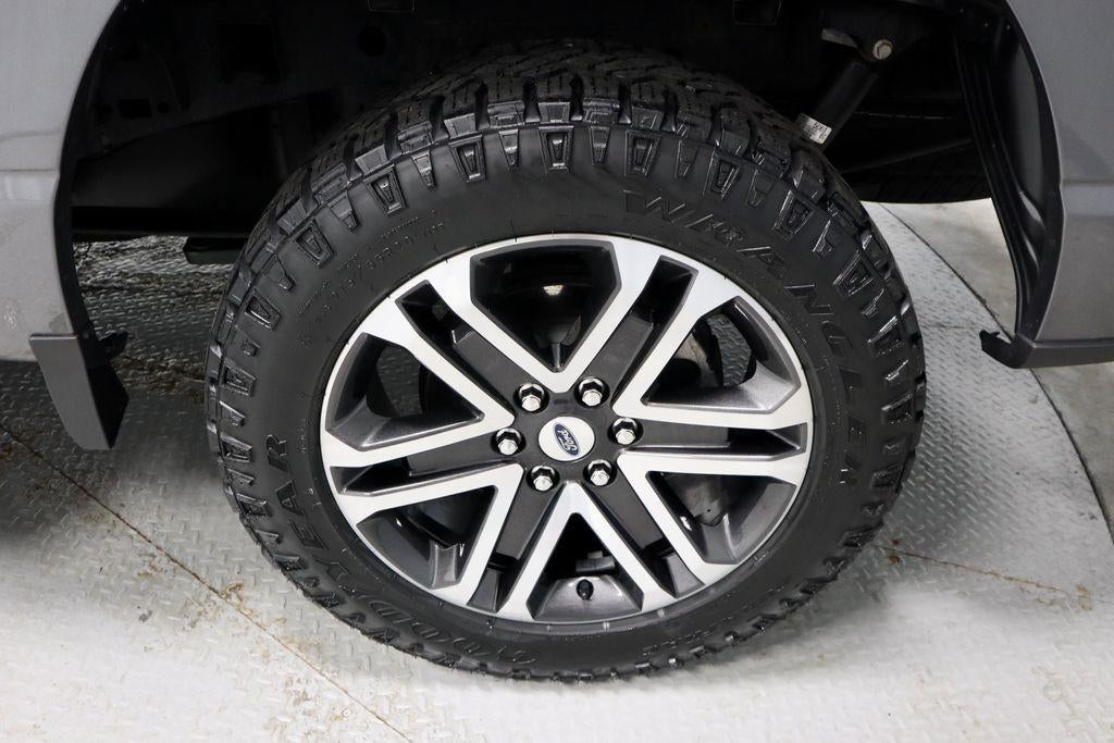 2023 Ford F-150 XL 4WD SuperCrew 5.5' Box