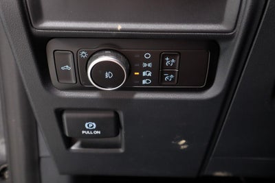 2023 Ford F-150 XL 4WD SuperCrew 5.5' Box
