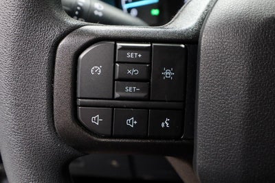 2023 Ford F-150 XL 4WD SuperCrew 5.5' Box