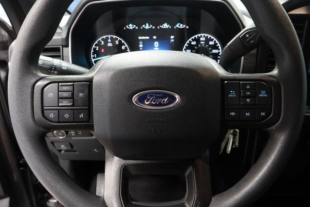 2023 Ford F-150 XL 4WD SuperCrew 5.5' Box