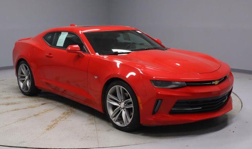 2018 Chevrolet Camaro 2dr Coupe 1LT