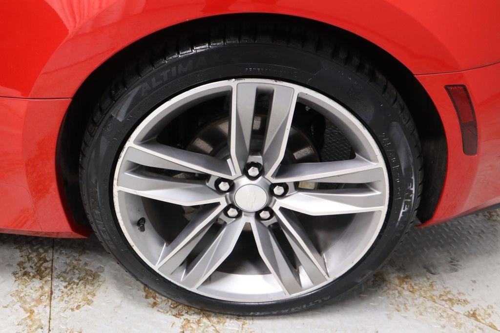 2018 Chevrolet Camaro 2dr Coupe 1LT