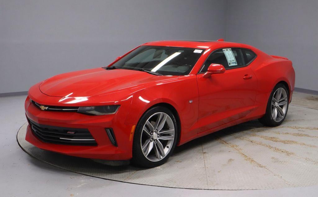 2018 Chevrolet Camaro 2dr Coupe 1LT