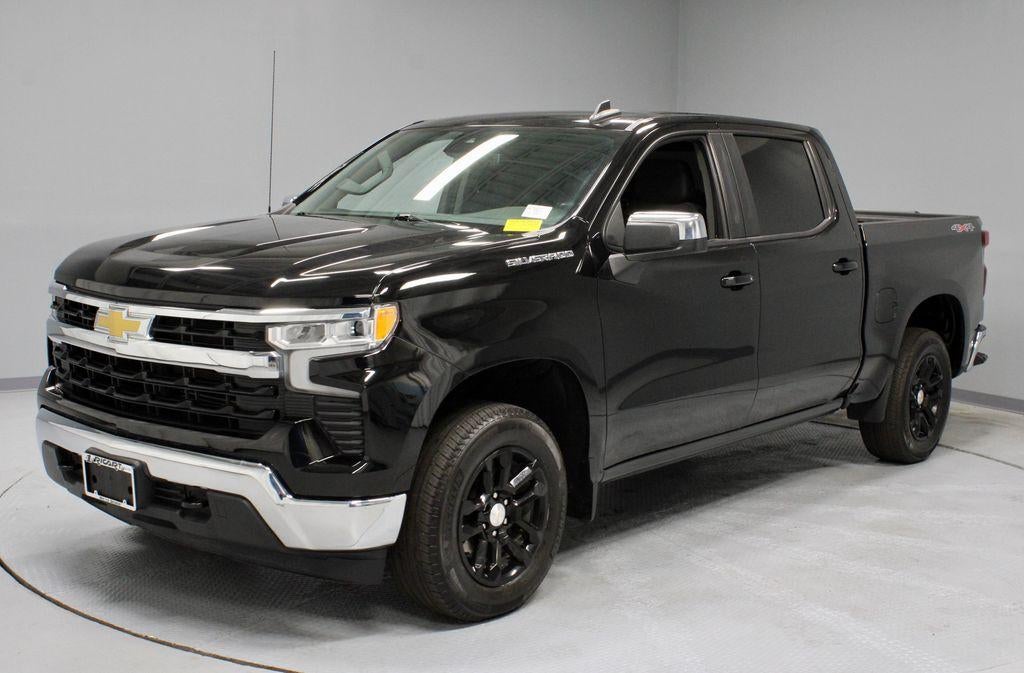 2022 Chevrolet Silverado 1500 Crew Cab Short Box 4-Wheel Drive LT 2FL