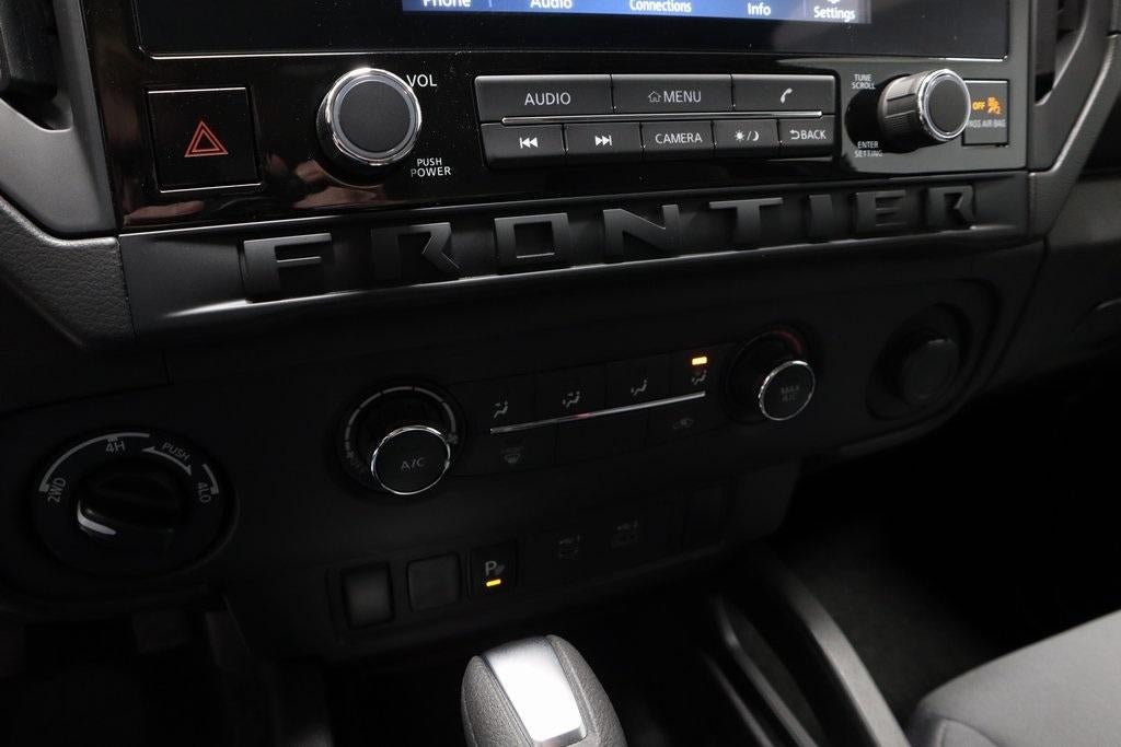 2025 Nissan Frontier King Cab 4x4 S