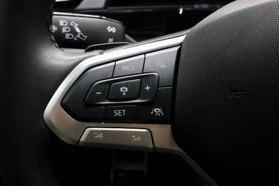 2025 Volkswagen Atlas Cross Sport 2.0T SEL R-Line Black 4MOTION