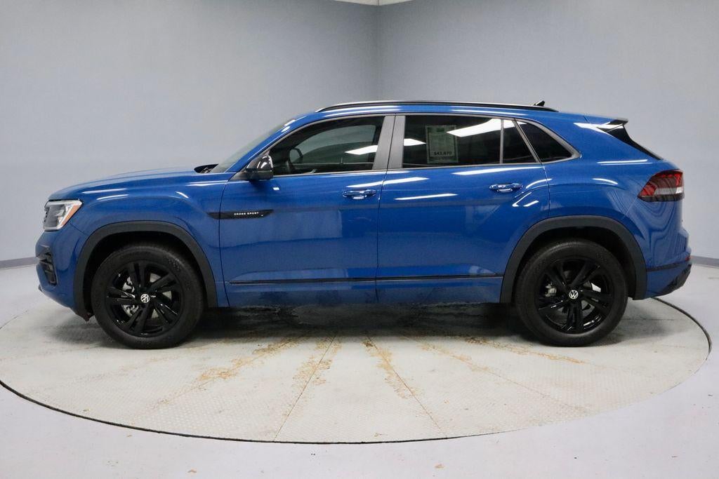 2025 Volkswagen Atlas Cross Sport 2.0T SEL R-Line Black 4MOTION