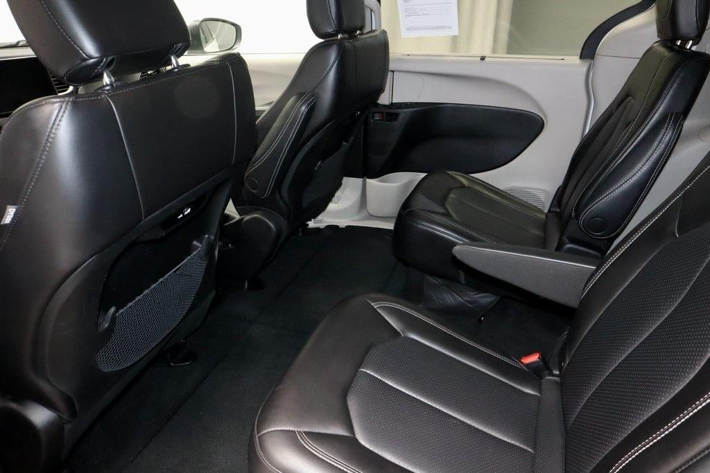 2023 Chrysler Pacifica Touring L FWD