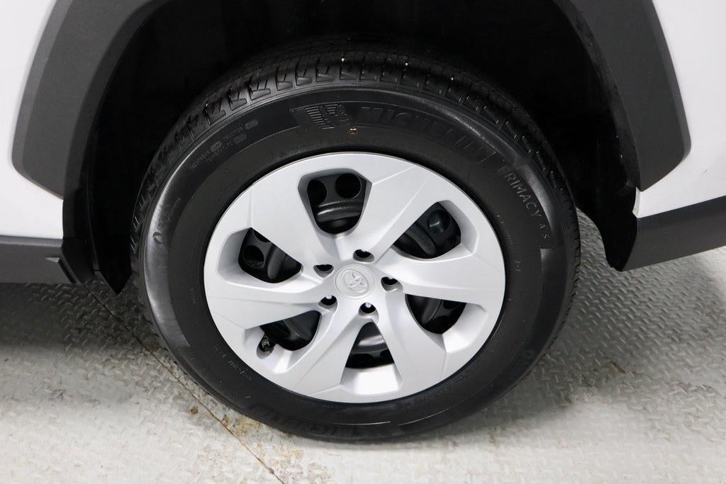 2025 Toyota RAV4 LE AWD (Natl)