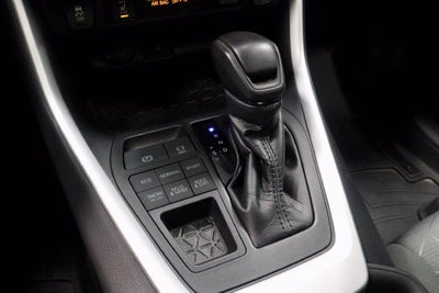 2020 Toyota RAV4 XLE AWD (Natl)