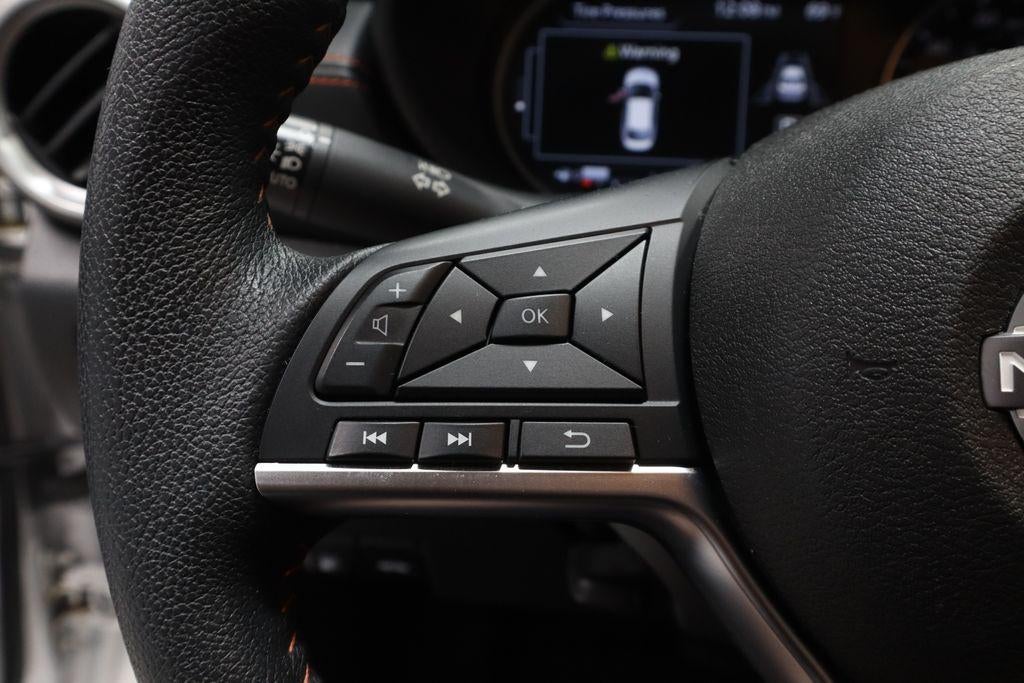 2024 Nissan Versa SR CVT