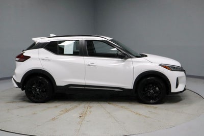 2024 Nissan Kicks SR FWD