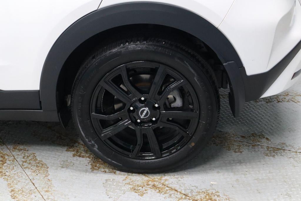 2024 Nissan Kicks SR FWD