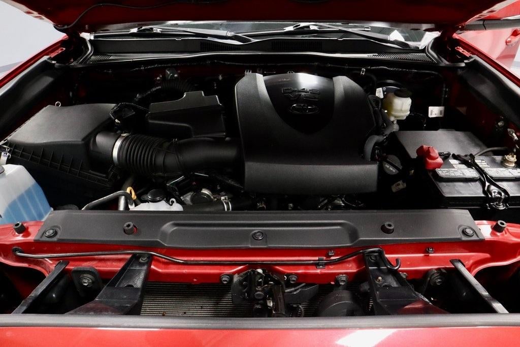 2022 Toyota Tacoma 4WD 4WD TRD Sport Double Cab 5' Bed V6 MT (Natl)