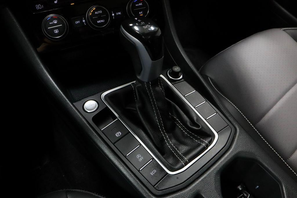 2023 Volkswagen Jetta SE Auto