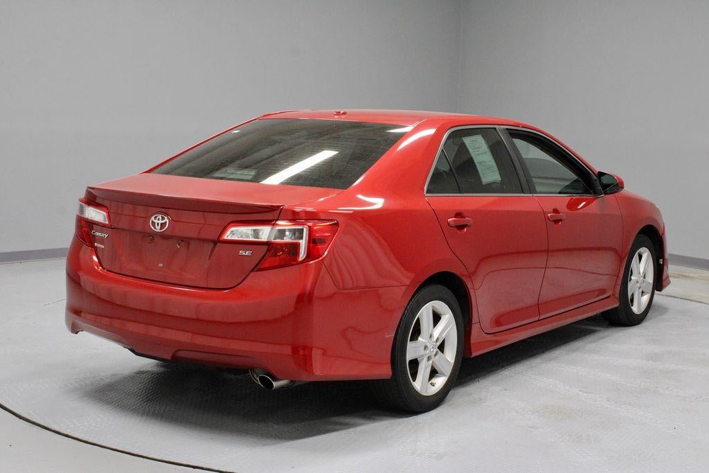 2012 Toyota Camry 4dr Sdn I4 Auto SE (Natl)
