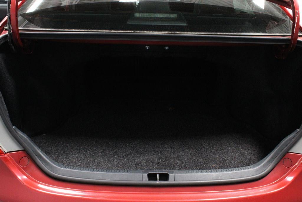 2012 Toyota Camry 4dr Sdn I4 Auto SE (Natl)