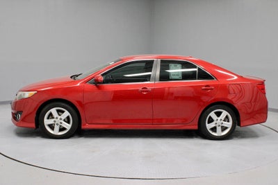 2012 Toyota Camry 4dr Sdn I4 Auto SE (Natl)
