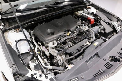 2022 Toyota Camry SE Auto (SE)