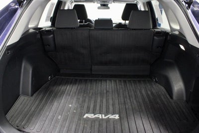 2022 Toyota RAV4 Hybrid XLE AWD (Natl)