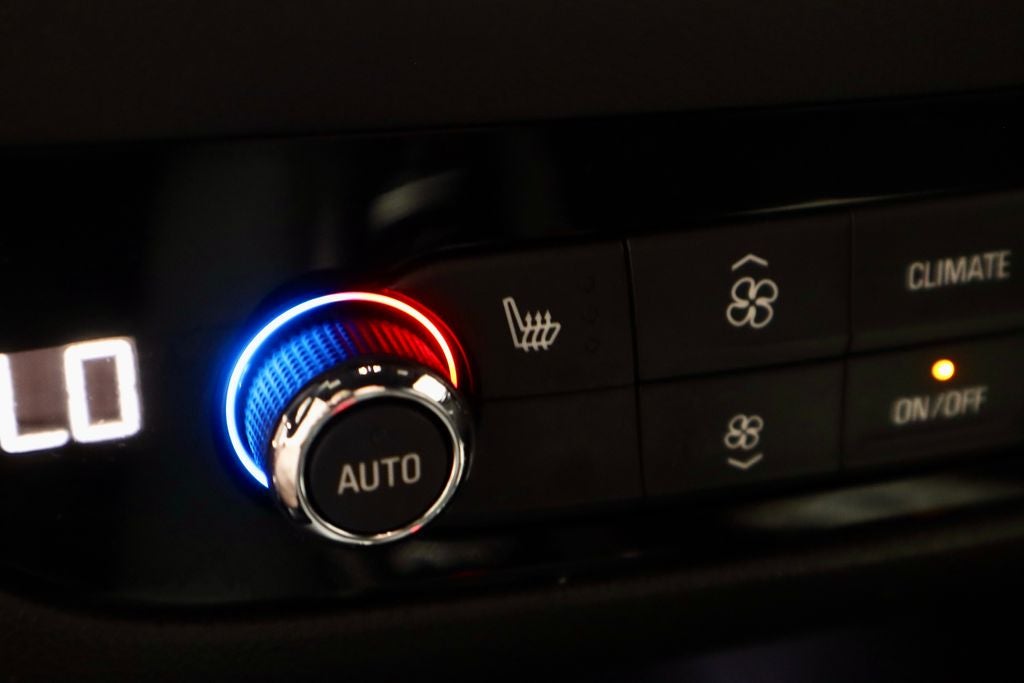 2023 Buick Enclave Essence AWD